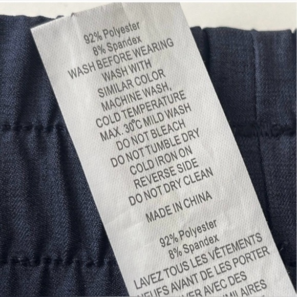 Medium Zyia perfection joggers navy blue with POCKETS Super Comfy & Lightweight - Picture 8 of 15